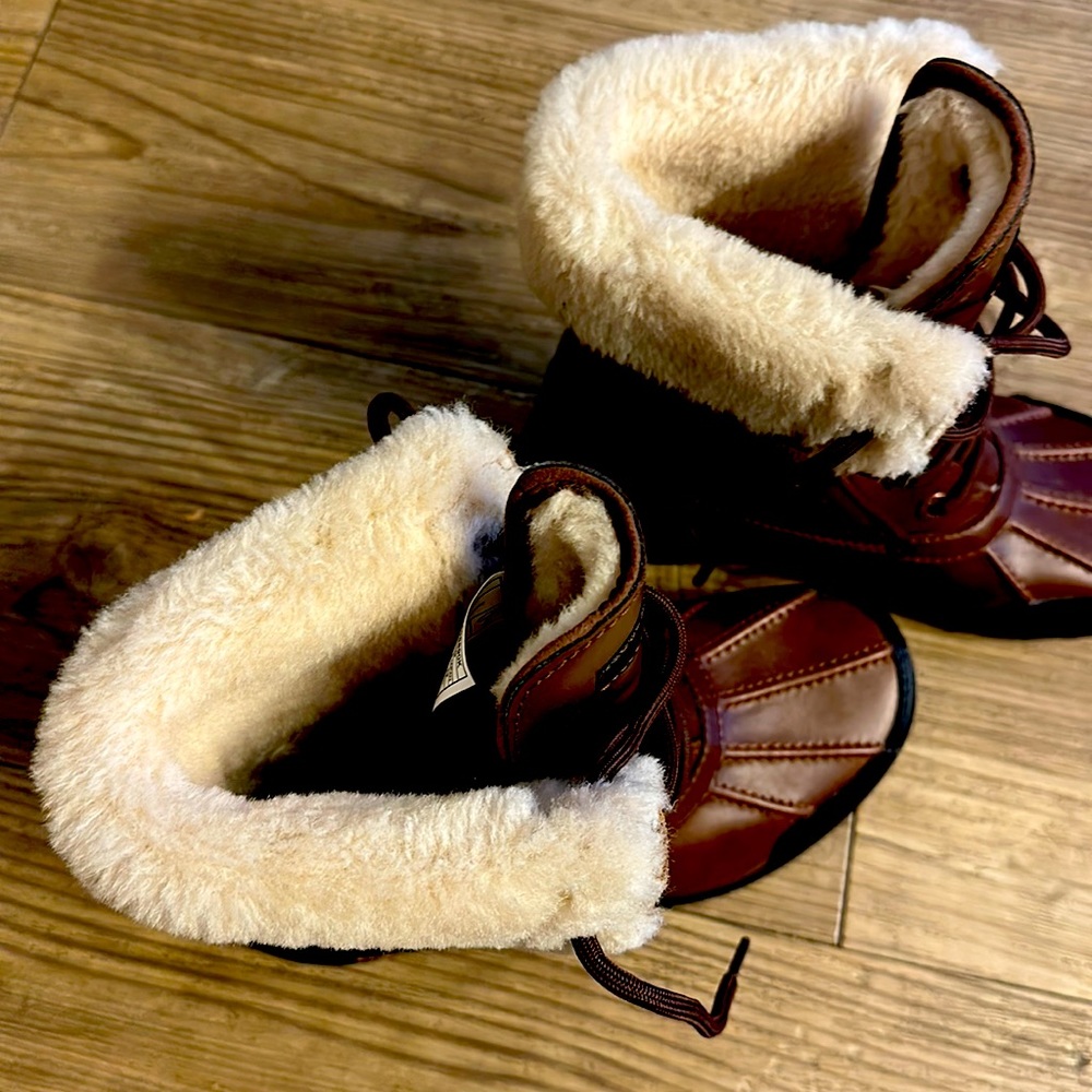 Boys Ugg boots